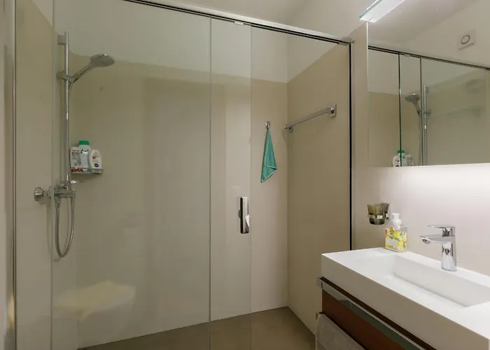 Residenza Miralago Apt- D32 By Interhome Lägenhet