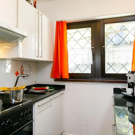 アパート Residenza Miralago Apt- D32 By Interhome