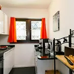 公寓 Residenza Miralago Apt- D32 By Interhome