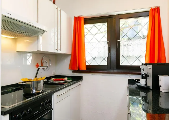 Apartamento Residenza Miralago Apt- D32 By Interhome